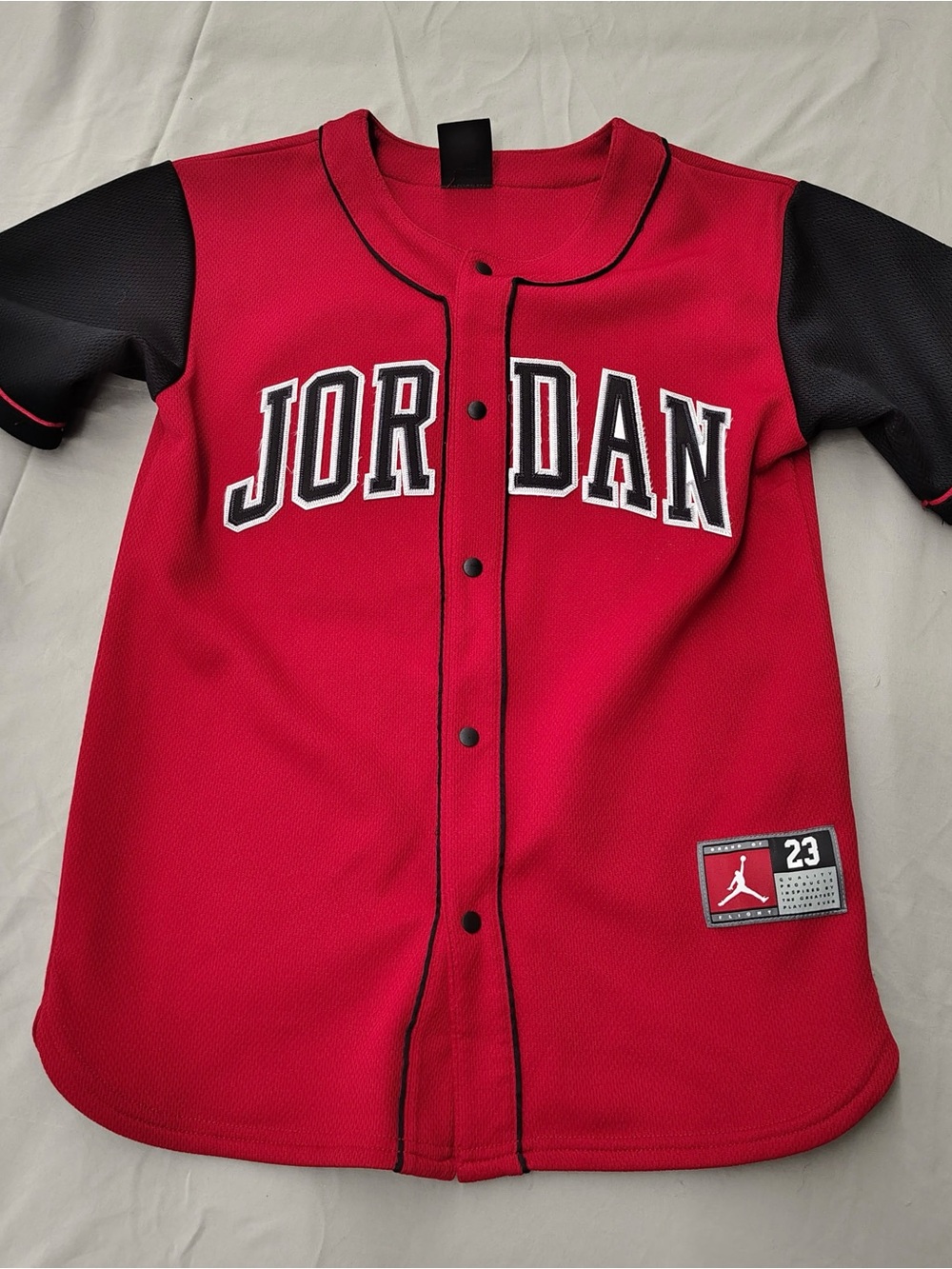 Jordan Red and Black Kids Button-Front Baseball Jersey Size Medium 10/12